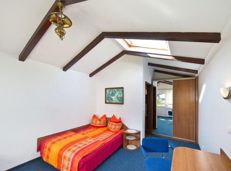 Willa BARBARA ?v=1.0