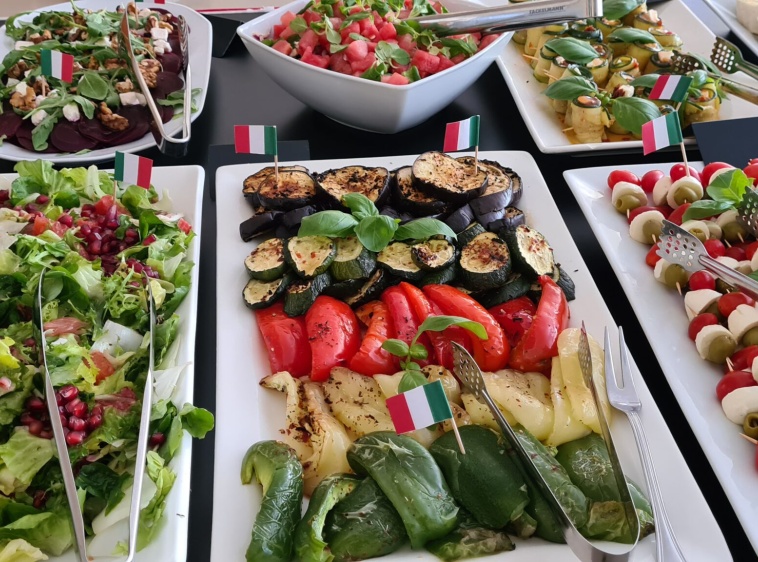 Śniadania i obiado-kolacje – Chantal Jastrzębia G&oacute;ra